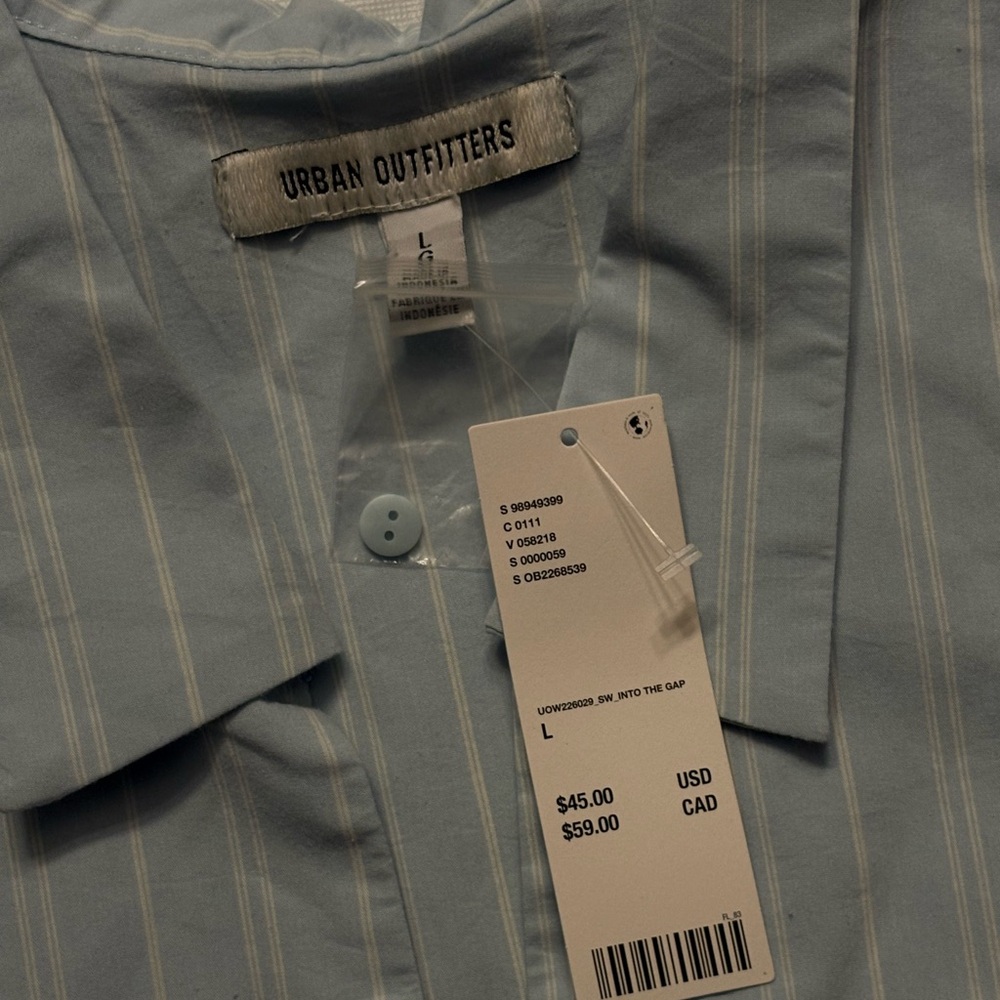 Urban Outfitters sleeveless button-up shirt light blue striped top vest blouse